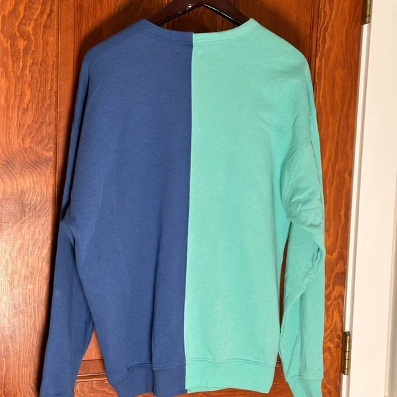 ❄️2 for $20❄️ Niagara Falls sweatshirt - Picture 4 of 5